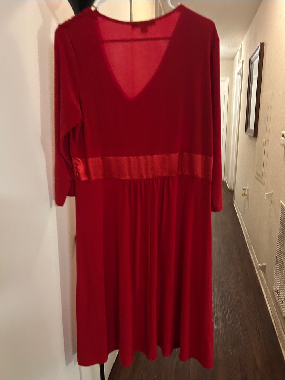 Tiana B. Red V-Neck Long Sleeve Midi Dress